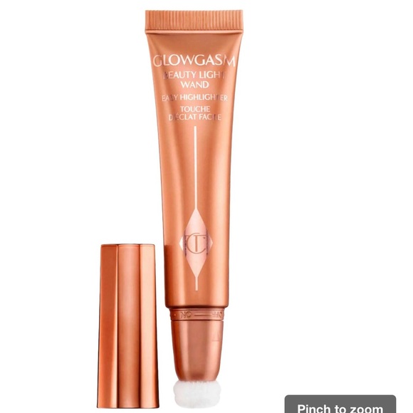 1 left! CHARLOTTE TILBURY Beauty Light Wand PEACHGASM Highlighter Glowgasm NWB